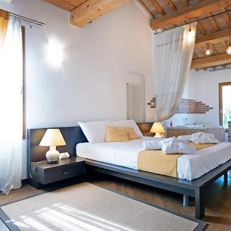 La Rotta Фермерский дом Равенна